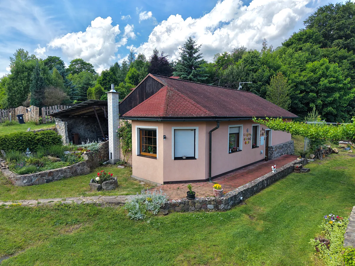 Prodej rodinného domu 110 m², pozemek 3996 m²